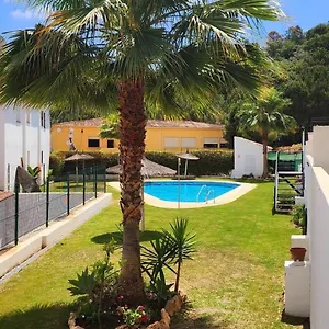 Bajo Con Jardin Deluxe Benahavís
